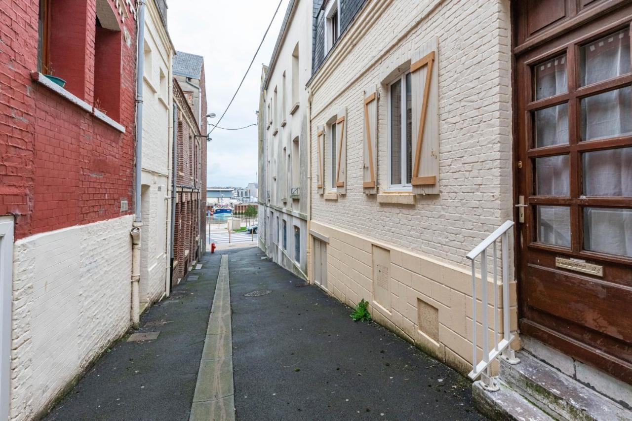 Les Templiers - Maison Avec Cour A 20 M Du Port - Le Treport Luaran gambar